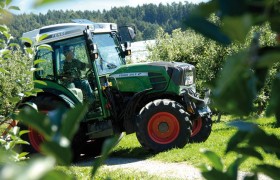 Колёсный трактор Fendt 200 Vario V/F/P