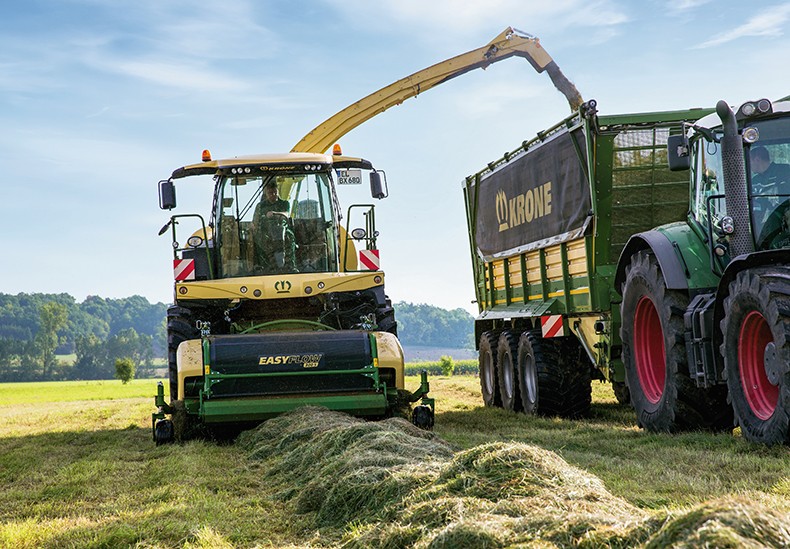 Кормоуборочные комбайны Krone BiG X 680 | 780 | 880 | 1180 Кормоуборочные комбайны Krone BiG X 680 | 780 | 880 | 1180