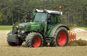 Колёсный трактор Fendt 200 Vario