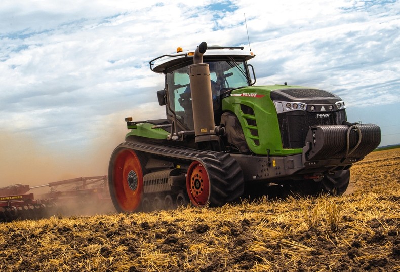 Гусеничный трактор Fendt 1100 MT Гусеничный трактор Fendt 1100 MT
