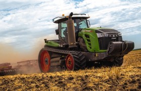 Гусеничный трактор Fendt 1100 MT