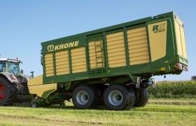 Самозагружающиеся прицепы Krone RX