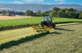 Двухроторные валкователи Krone с боковой укладкой