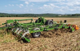 Прицепной культиватор-плоскорез AMAZONE Cobra-2TX