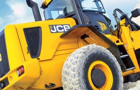 Фронтальный погрузчик JCB 426