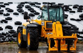 Телескопический погрузчик JCB 531-70F