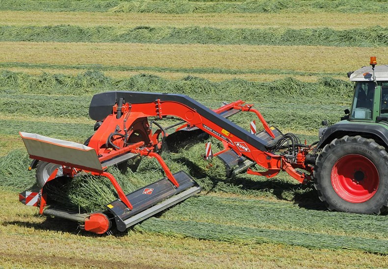 Ленточные валкообразователи KUHN MERGE MAXX Ленточные валкообразователи KUHN MERGE MAXX