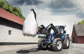 Колёсный трактор Valtra А95