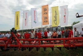 Фоторепортажи » День поля в Липецкой области, 30 июня 2011