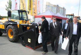 Фоторепортажи » Агропромышленная выставка Агро, Челябинск, 30 августа 2013