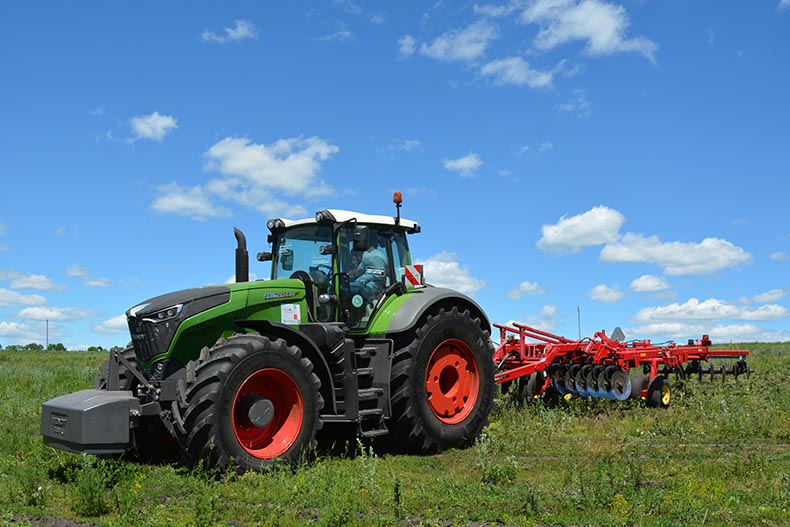 Демопоказ трактора Fendt 1050 Демопоказ трактора Fendt 1050