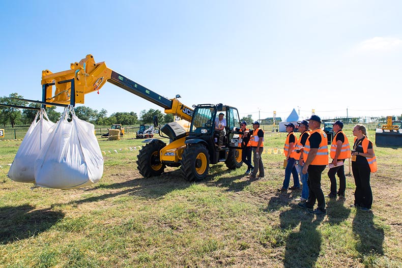 Дилерский тренинг JCB