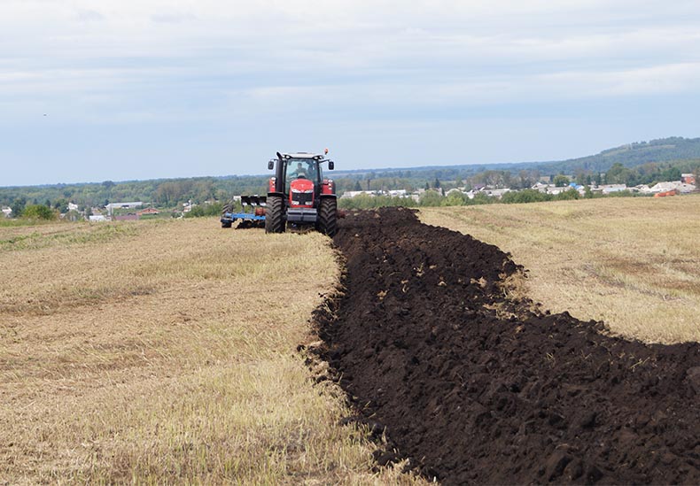 Демо-показ трактора Massey Ferguson 8690