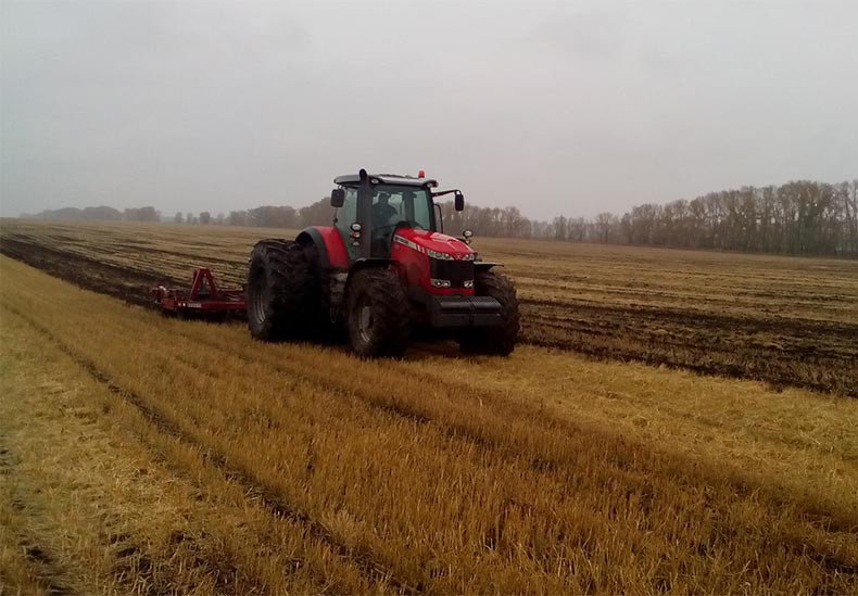 Massey Ferguson 8690