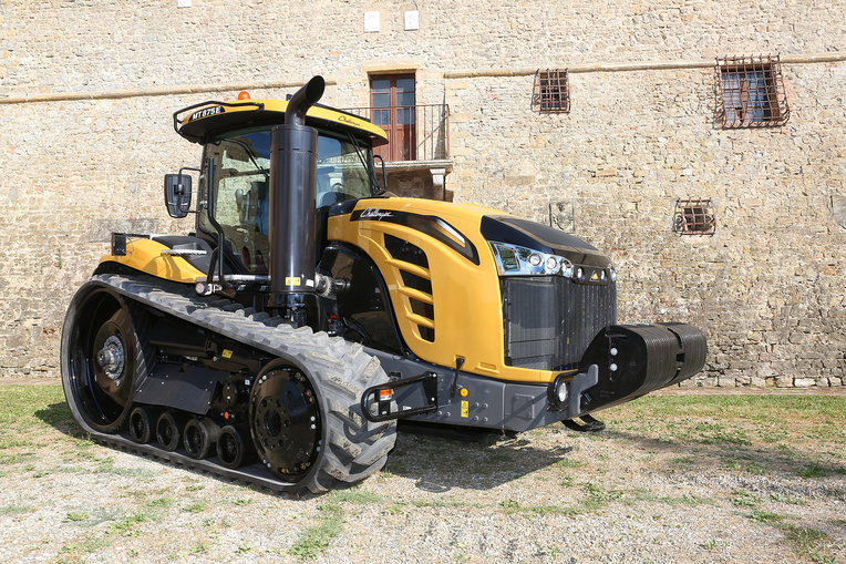 Оригинальные запчасти для гусеничных тракторов Challenger серии MT700 и MT800