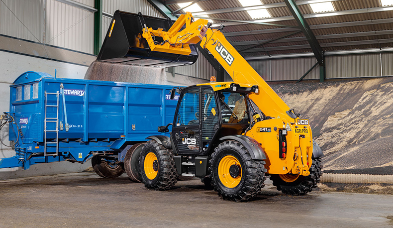 Телескопический погрузчик JCB 541-70 Agri Pro
