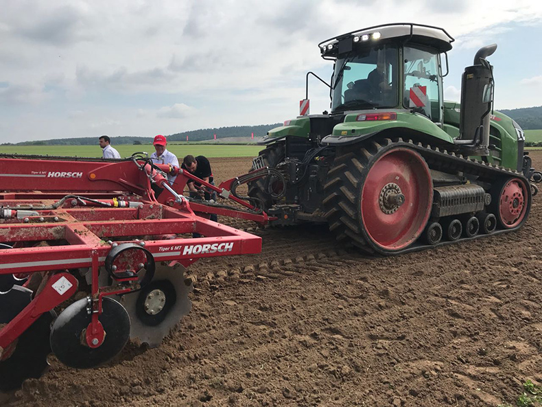HORSCH