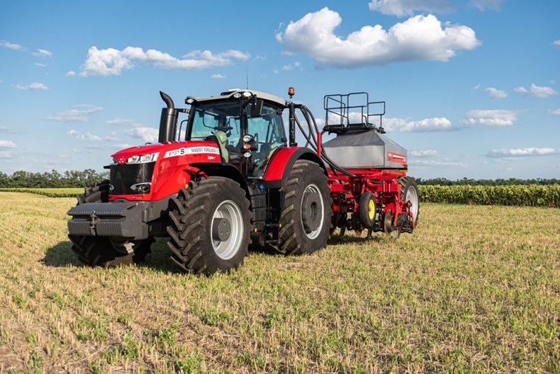 Модель Massey Ferguson 8737 S