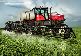 Cамоходный опрыскиватель Massey Ferguson 9335