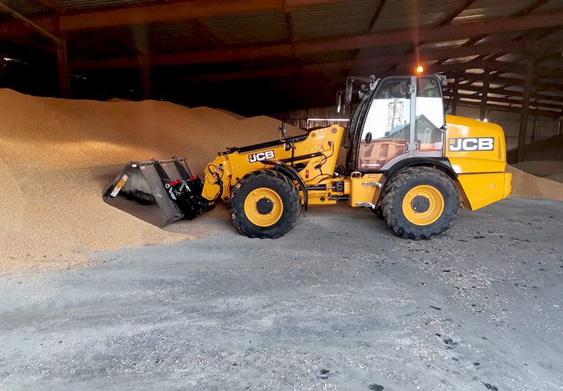 JCB Telemaster 320