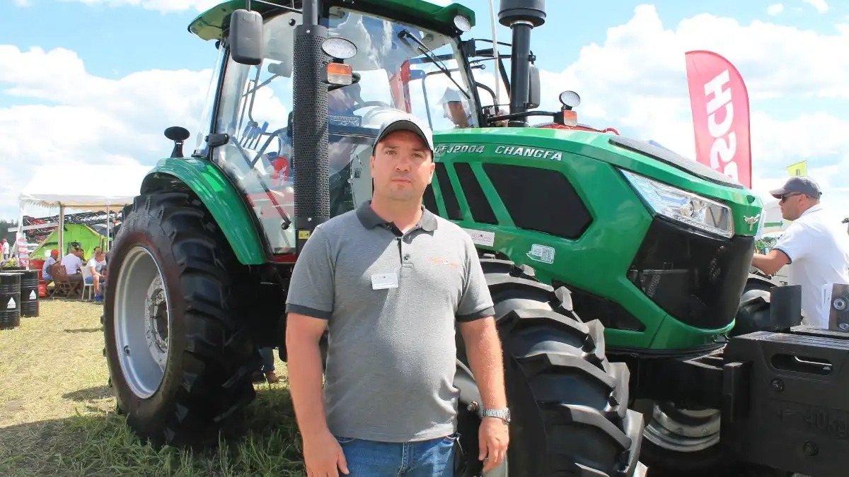О тракторах AGROAPOLLO и технике Horsch — «АгроЦентр» на воронежском Дне поля